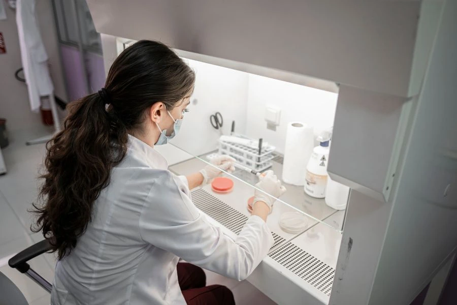 Inovação na Saúde: Como a Tecnologia Está Transformando o Bem-Estar e a Longevidade